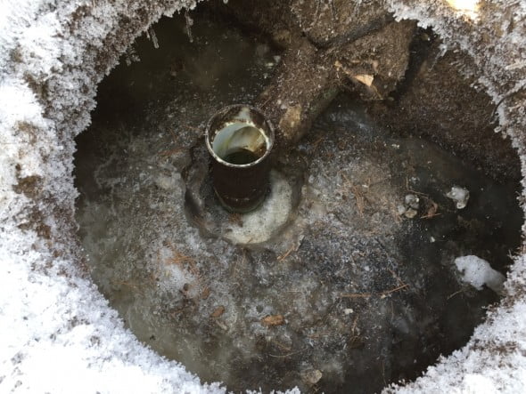 frozen-septic-holding-tank